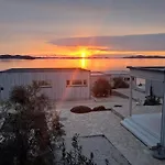 Buqez Eco - 2 And 8 - Seaview, New Wifi!