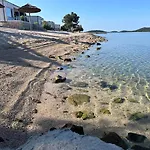 Buqez Eco - 2 And 8 - Seaview, New Wifi! Drage