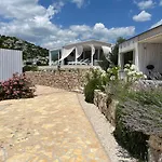 Buqez Eco - 2 And 8 - Seaview, New Wifi!