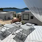 Buqez Eco - 2 And 8 - Seaview, New Wifi! Hébergement de vacances