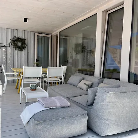 Nyaraló Buqez Eco - 2 And 8 - Seaview, New Wifi! *