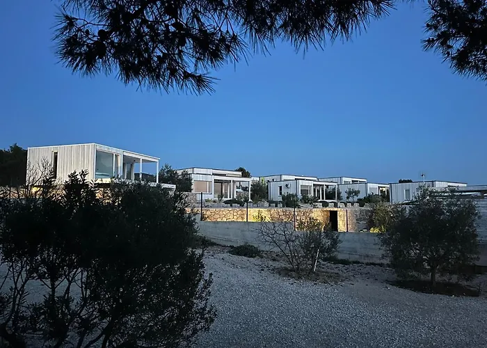 Buqez Eco - 2 And 8 - Seaview, New Wifi! Nyaraló