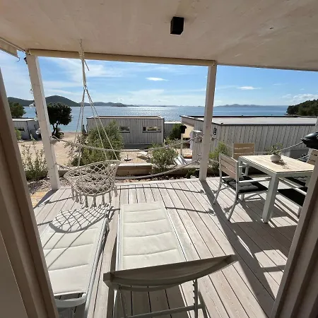 Buqez Eco - 2 And 8 - Seaview, New Wifi! ドラゲ