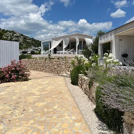 Buqez Eco - 2 And 8 - Seaview, New Wifi!