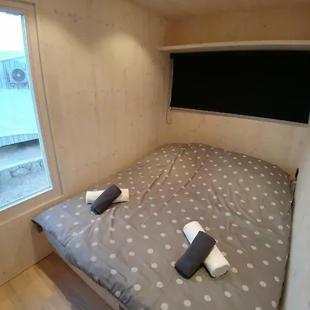 別荘 Buqez Eco - 2 And 8 - Seaview, New Wifi! *