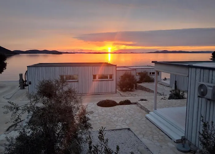 Buqez Eco - 2 And 8 - Seaview, New Wifi!