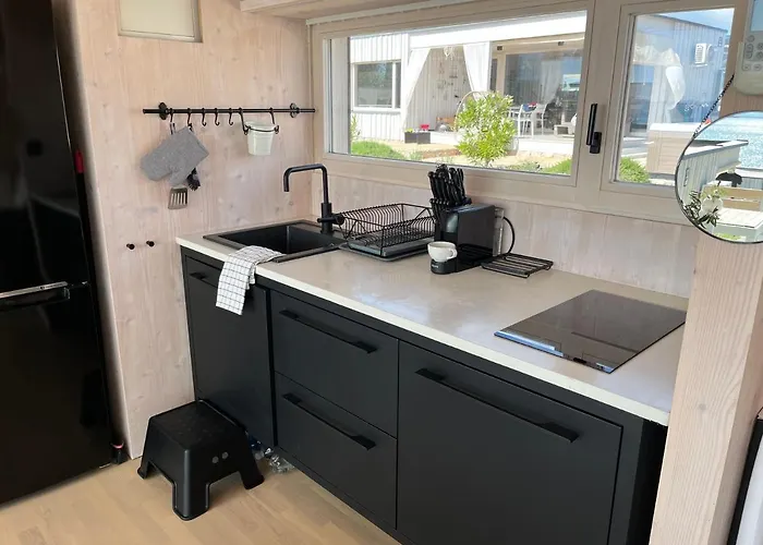 度假居 Buqez Eco - 2 And 8 - Seaview, New Wifi! 德拉格