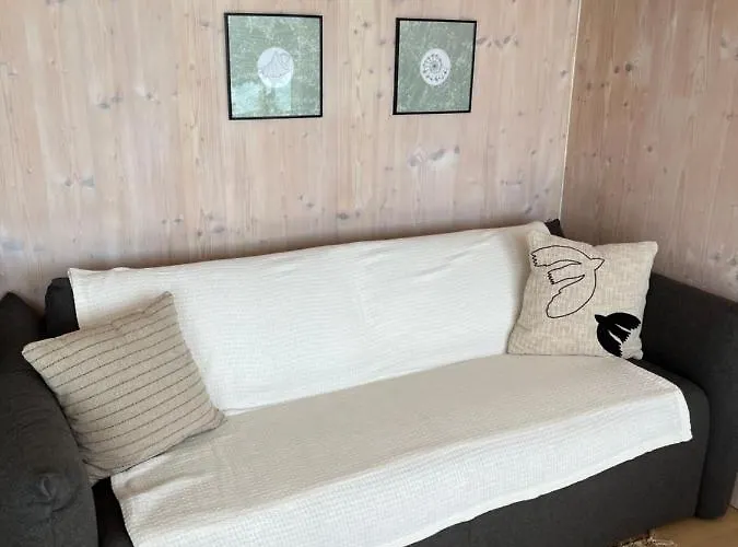 Buqez Eco - 2 And 8 - Seaview, New Wifi! *